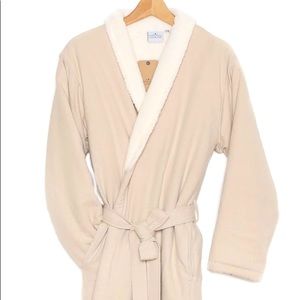 Tofino Towel “The Nordic Robe”